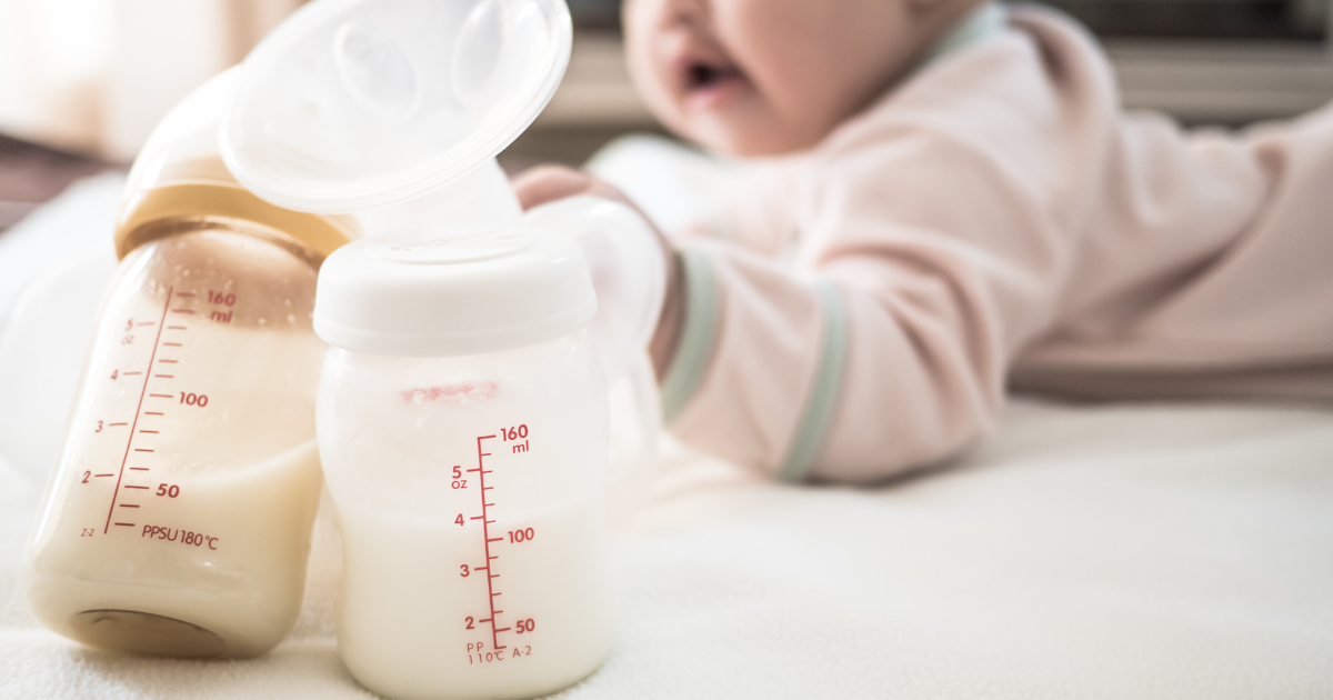 母乳とミルク、どっちがいいのと悩むママへ。あなたに合う方法の見つけ方